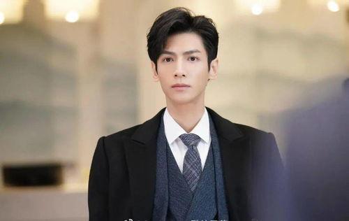 吃瓜娱乐圈八卦罗云熙,娱乐圈的瓜田,他的瓜香四溢 第1张 吃瓜娱乐圈八卦罗云熙,娱乐圈的瓜田,他的瓜香四溢 第1张